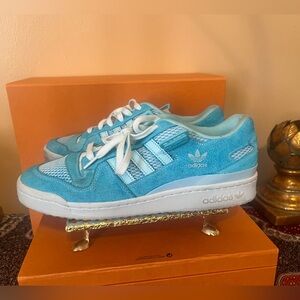 Adidas Originals Men Clear Aqua  FORUM 84 LOW 8K Sneakers Size 11 US GZ6479